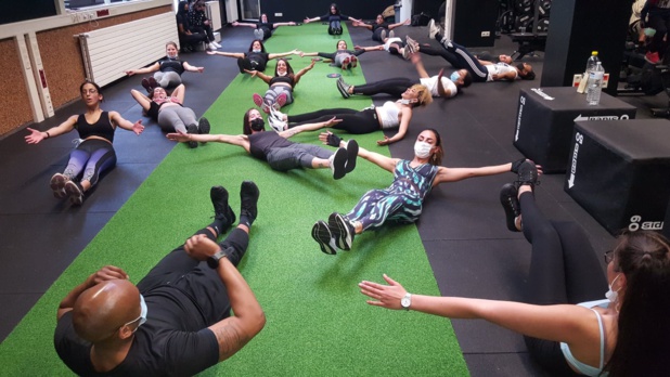 EXERCICES PHYSIQUES EXERCICES PHYSIQUES