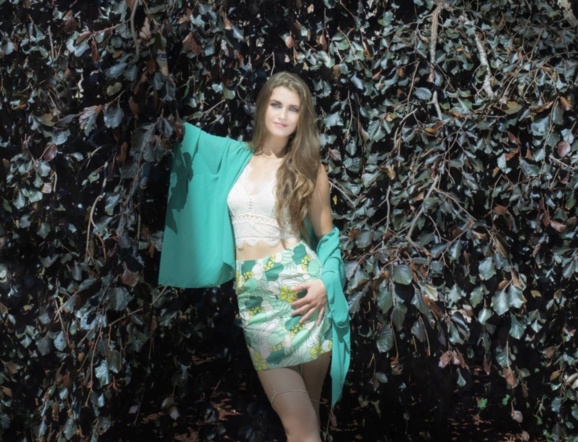 Laura BOMBARDELLA Laura BOMBARDELLA