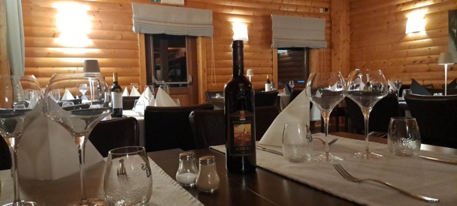 Mess Café Mess Café