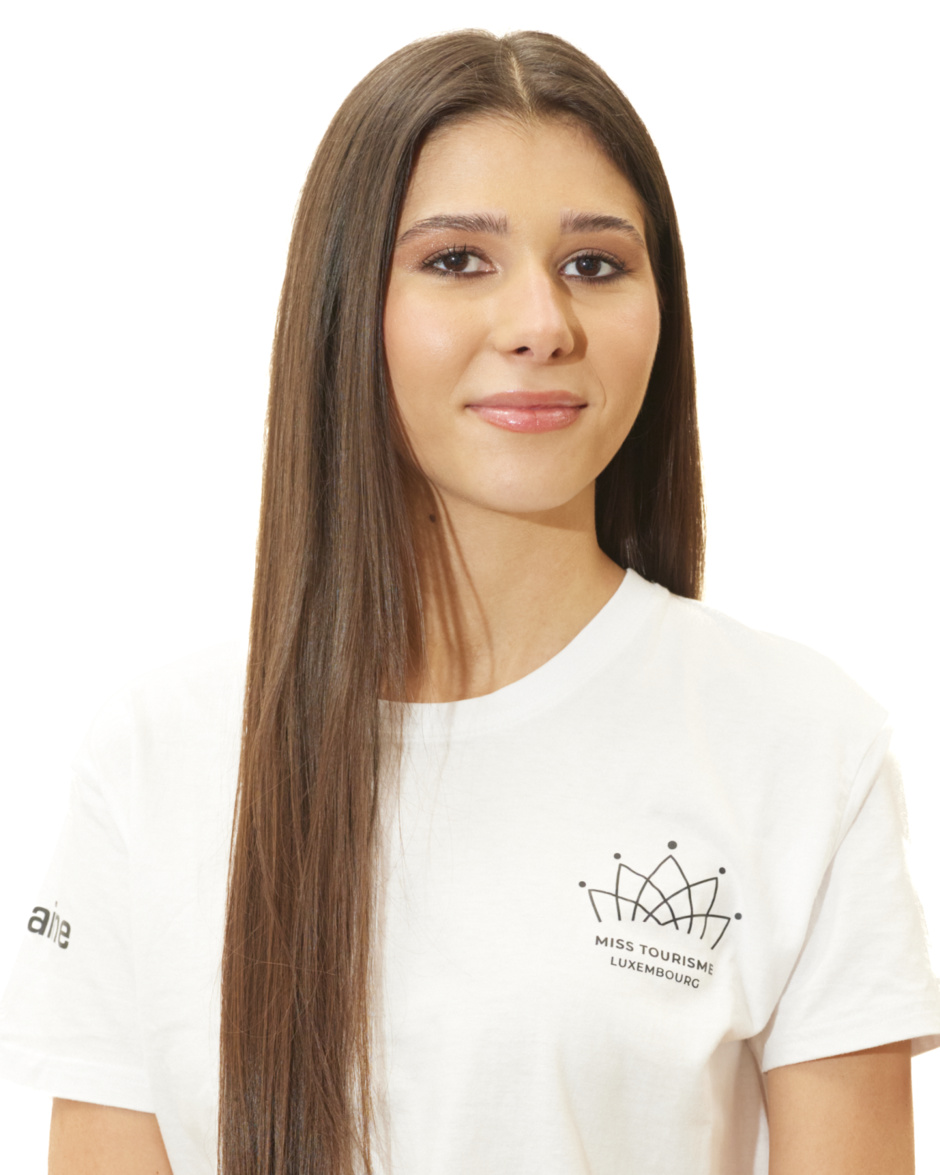 Adelina Cikotic Adelina Cikotic