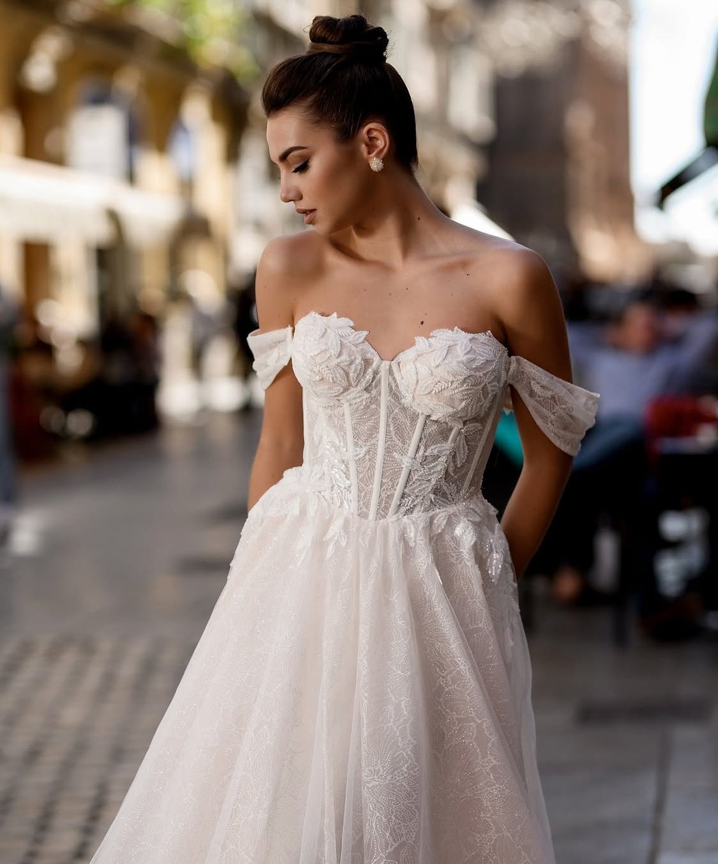 LuxBride