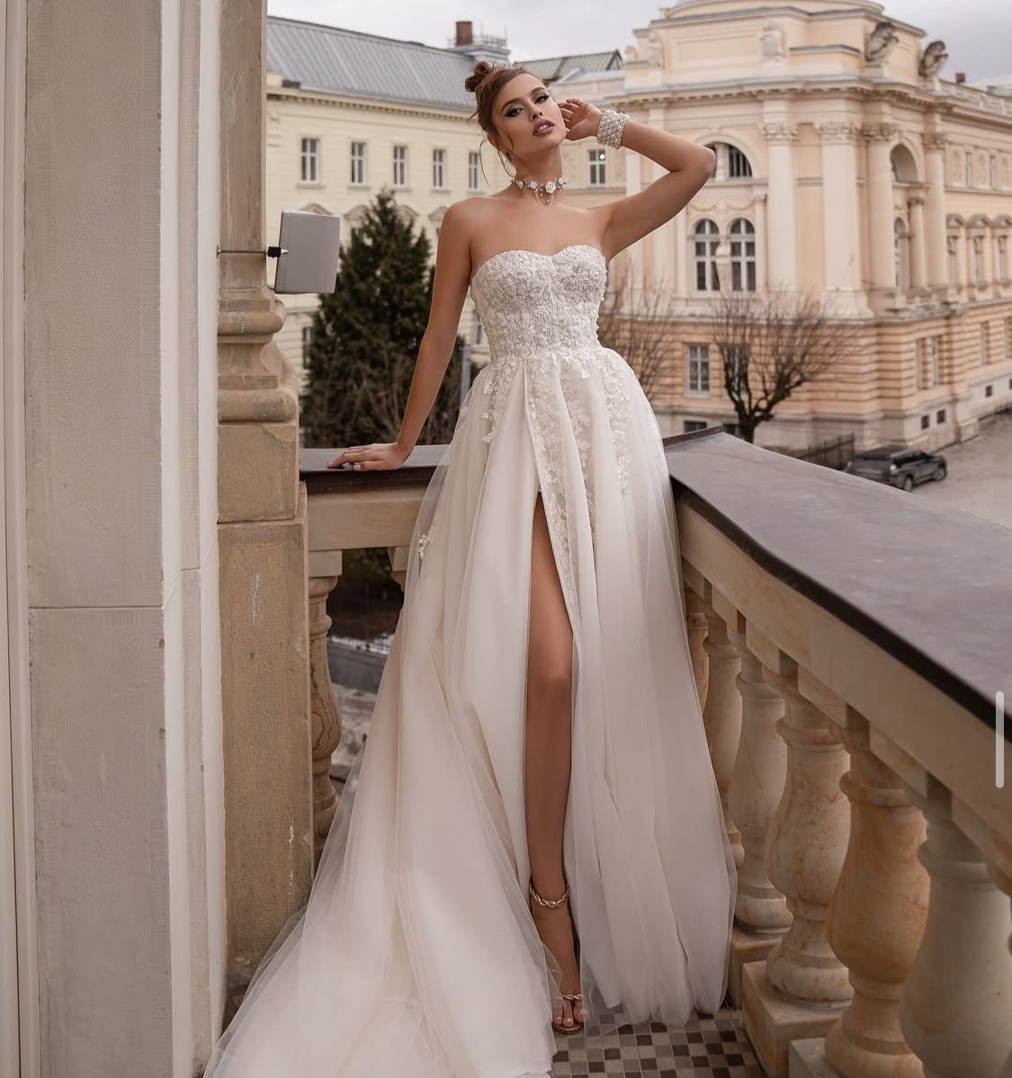 LuxBride
