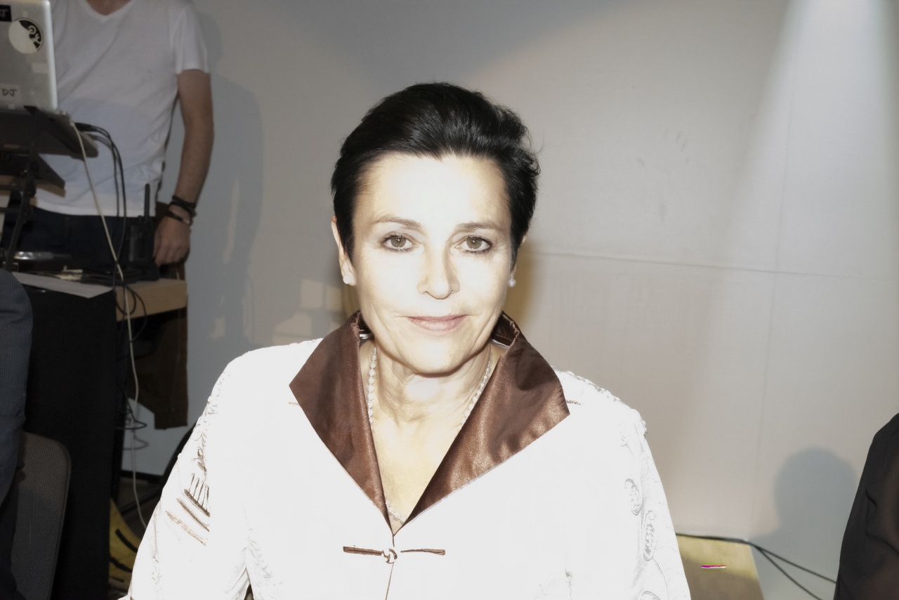 Netty Thines, jury